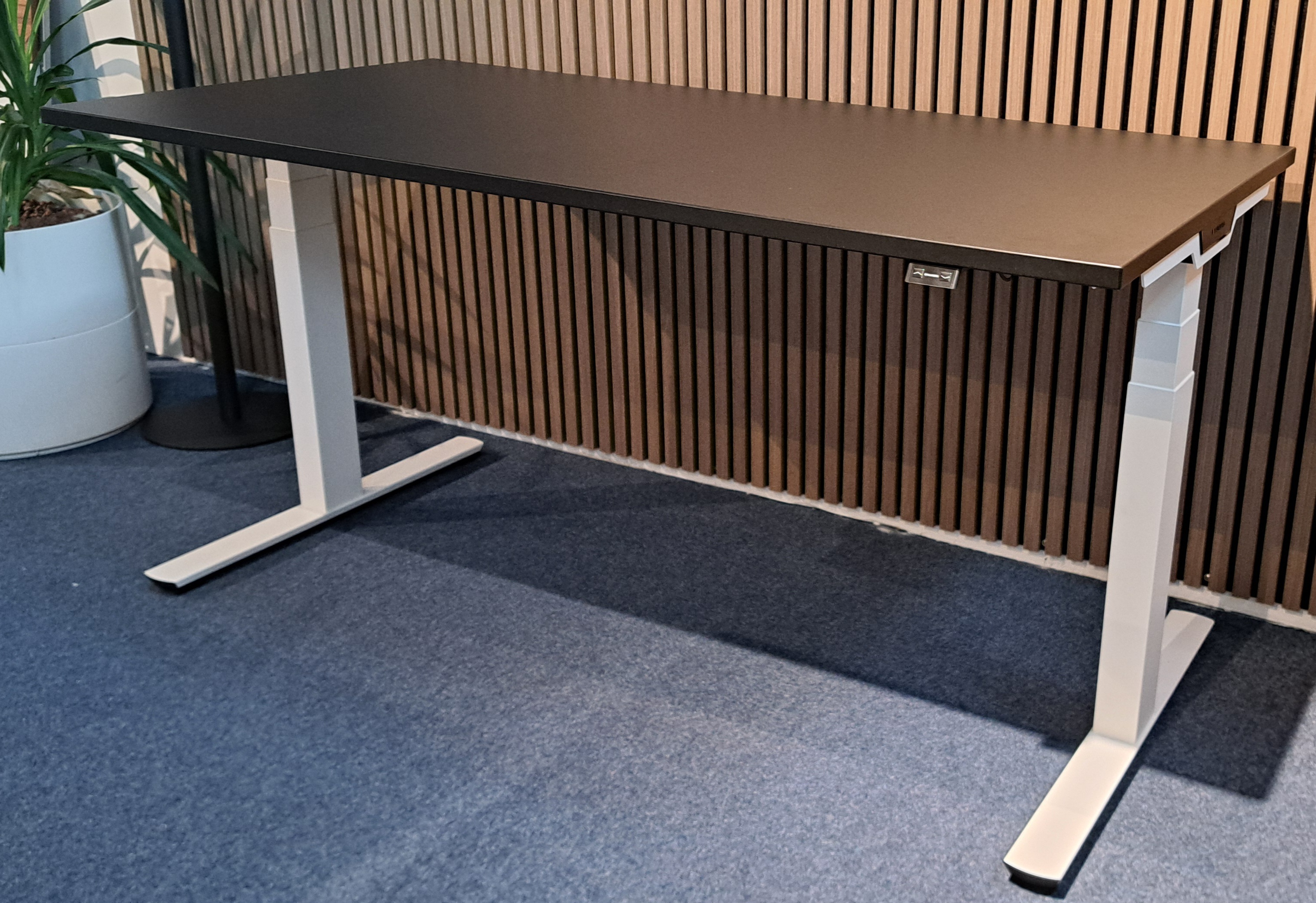 Sitz-Stehtisch Crew T