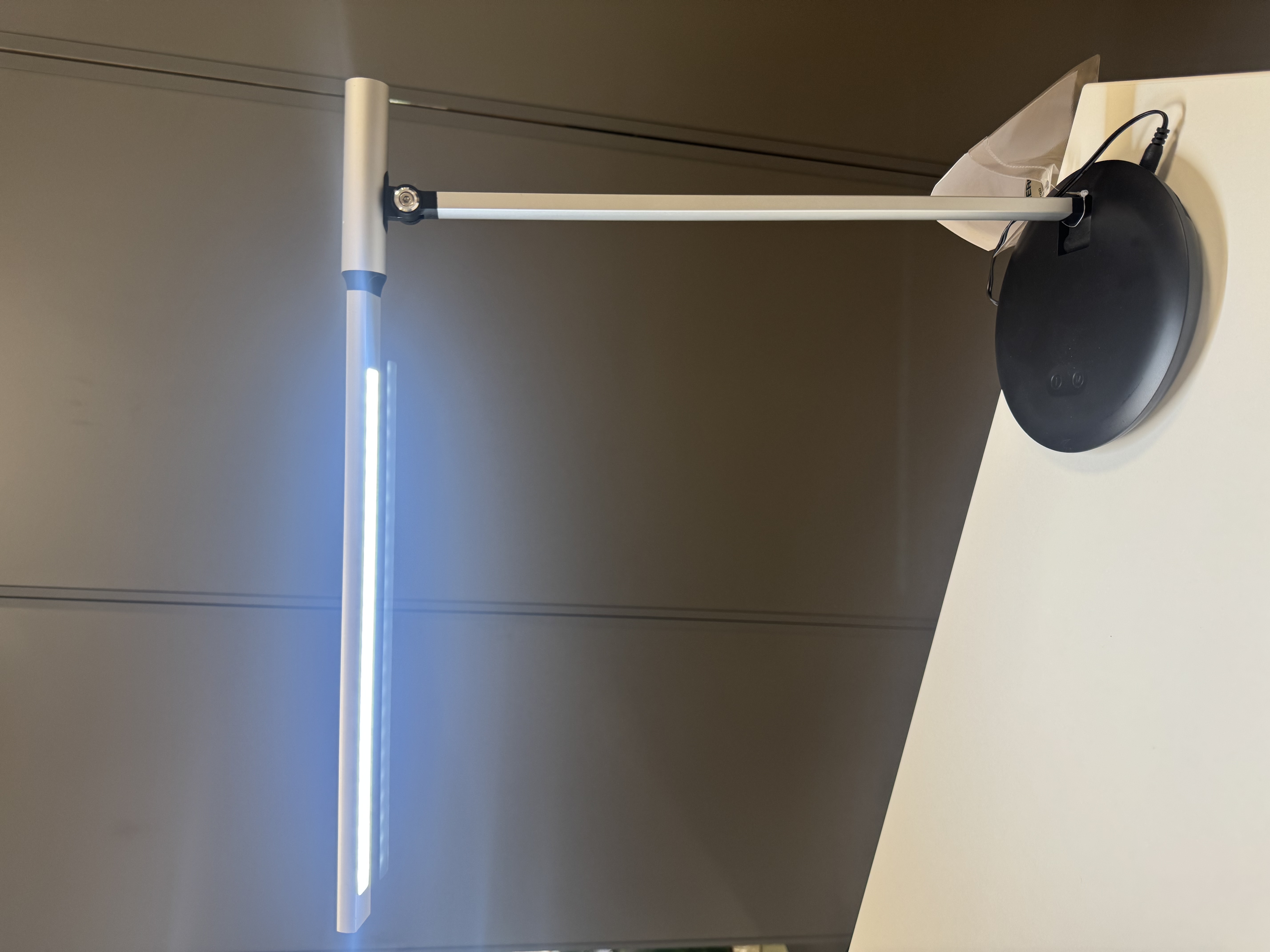LED Tischleuchte BENNI silber