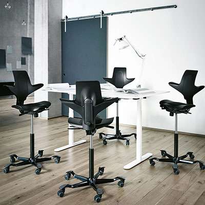 Günstige Büromöbel modern und ergonomisch von Büromöbel Müller